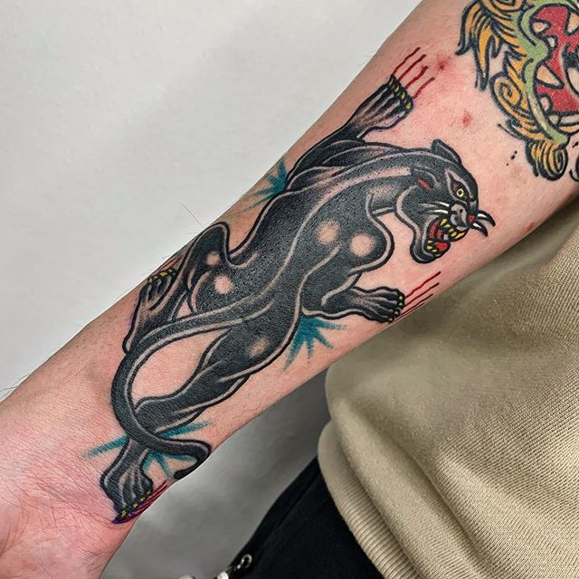 tattooer nana south korea